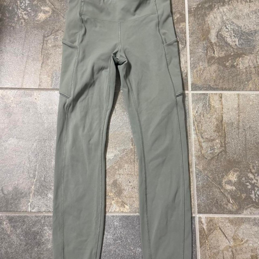 Lululemon Speed Up 7/8 Tight Grey Sage Running Leggings Size 4 W5BP1S
